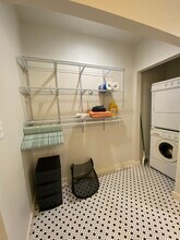 6700 Columbia Dr in Austin, TX - Building Photo - Building Photo