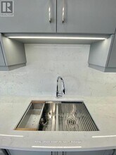 1500 Dufferin St in Toronto, ON - Building Photo - Building Photo