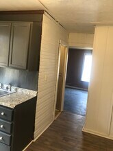 106 NE 11th Ave in Amarillo, TX - Building Photo - Building Photo