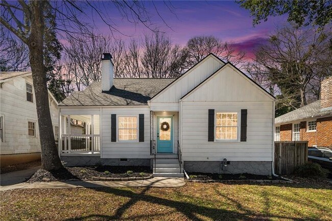 1547 Melrose Dr SW in Atlanta, GA - Building Photo - Building Photo