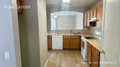 7018 S 24th Ln in Phoenix, AZ - Building Photo - Building Photo