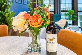 611 Commerce St in New Orleans, LA - Building Photo - Building Photo