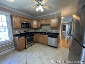 38 Turner St in Boston, MA - Building Photo - Building Photo