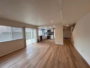 12111 Wagner St in Culver City, CA - Building Photo - Building Photo