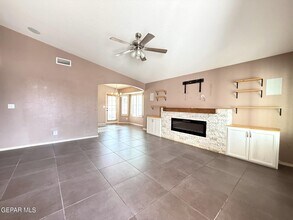 14204 Russ Leach Ave in El Paso, TX - Building Photo - Building Photo