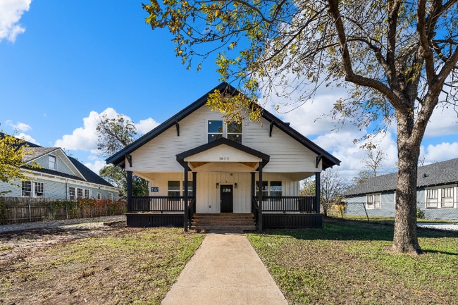 property at 1620 N 15th St
