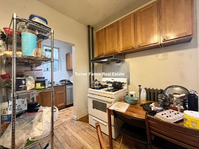 16 Copenger St, Unit 1 in Boston, MA - Building Photo - Building Photo