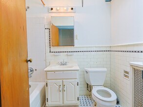 3359 Tyson Ave in Philadelphia, PA - Building Photo - Building Photo
