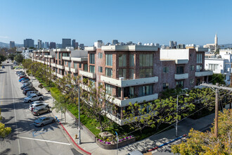 1870 Veteran Ave in Los Angeles, CA - Building Photo - Building Photo