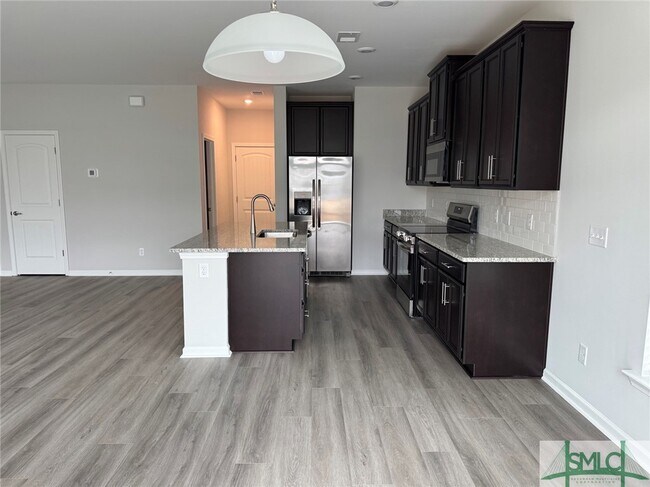 105 Fenway St in Savannah, GA - Building Photo - Building Photo