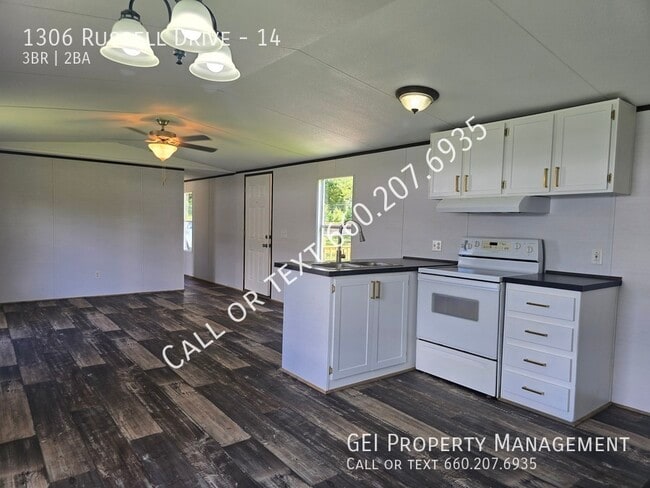 1306 Russell Dr in Weaver, AL - Building Photo - Building Photo