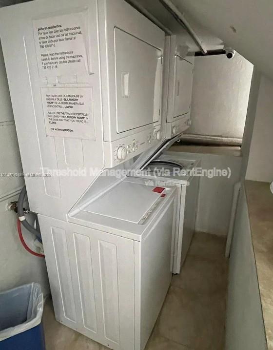 150 SW 10th St, Unit 2 in Miami, FL - Building Photo - Building Photo