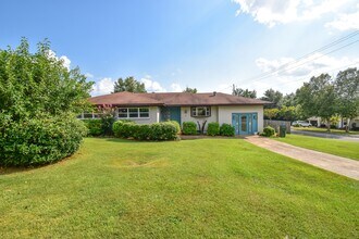 12 Forest Hill in Tuscaloosa, AL - Building Photo - Building Photo