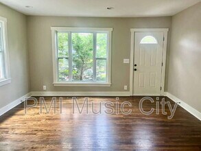 417 Lanier Dr in Nashville, TN - Building Photo - Building Photo