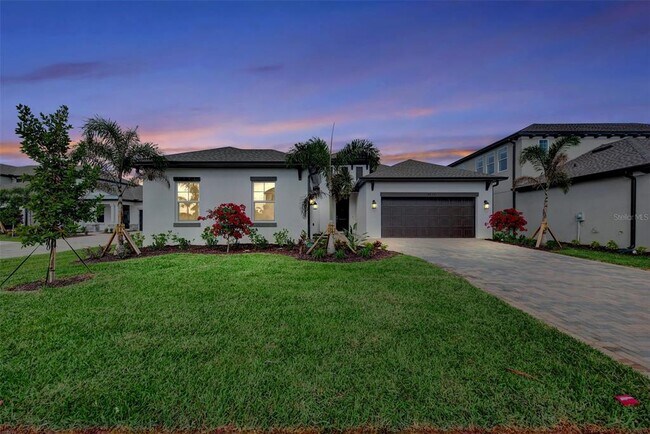 5825 Millennium Silver Ct in Sarasota, FL - Building Photo - Building Photo