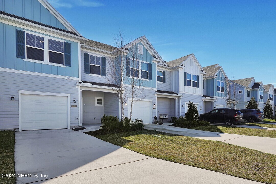 12811 Josslyn Ln in Jacksonville, FL - Building Photo