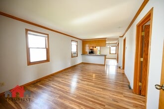 608 Central St in Oshkosh, WI - Building Photo - Building Photo