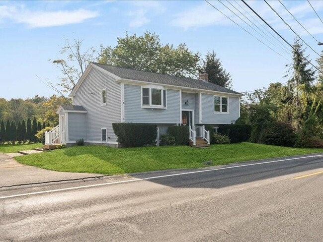 79A Cucumber Hill Rd in Foster, RI - Foto de edificio - Building Photo