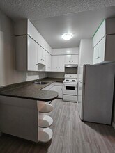 Delcourt Apartments in Edmonton, AB - Building Photo - Floor Plan