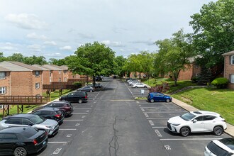 Aintree in Lexington, KY - Foto de edificio - Building Photo