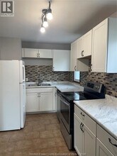 1534 Norman Rd in Windsor, ON - Building Photo - Building Photo