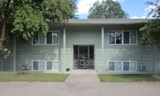 property at 1818 Pecan St