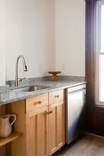 784 Chestnut St, Unit 2 in Manchester, NH - Building Photo - Building Photo