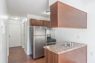 Cedar Valley Apartments in Apple Valley, MN - Building Photo