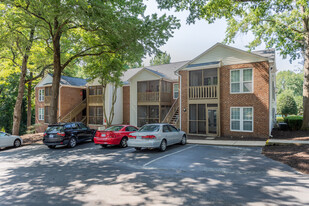 Madison Hunters Glen Apartments