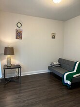 804 Green Oaks St in Greensboro, NC - Building Photo - Building Photo