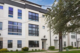 1120 Ennis St in Houston, TX - Building Photo