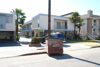 1134-1138 E Elk Ave in Glendale, CA - Building Photo - Building Photo