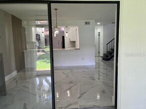 8217 Breeze Cove Ln in Orlando, FL - Building Photo - Building Photo