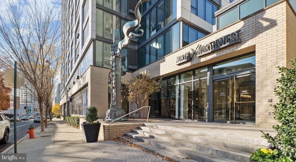 450 N 18th St, Unit 2B-1633 in Philadelphia, PA - Building Photo