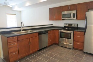 1117 Umber Dr in Traverse City, MI - Building Photo