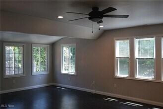 9913 Foster Ave in Bratenahl, OH - Building Photo - Building Photo