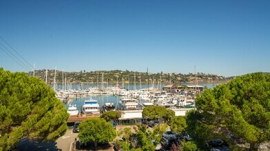 833 Bridgeway in Sausalito, CA - Building Photo - Building Photo