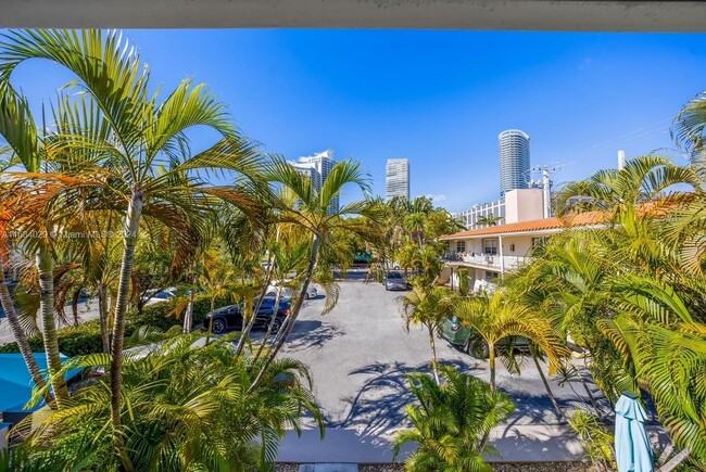 345 Michigan Ave in Miami Beach, FL - Building Photo - Building Photo