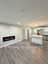 2386 Cresta Dr in Decatur, GA - Building Photo - Building Photo