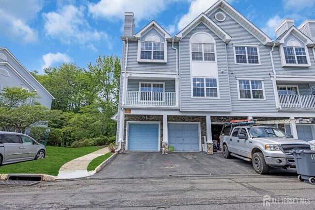 187 Prestwick Way in Edison, NJ - Foto de edificio - Building Photo