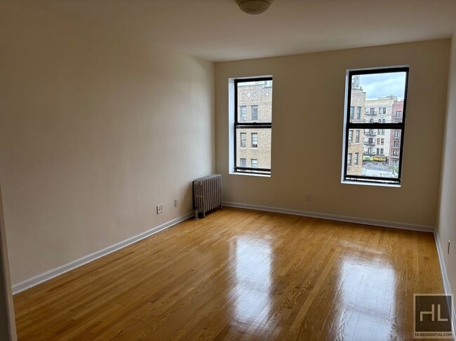 West 171st Street in New York, NY - Building Photo - Building Photo