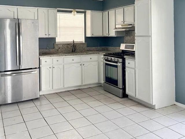 3411 Morelos Dr in Laredo, TX - Building Photo - Building Photo