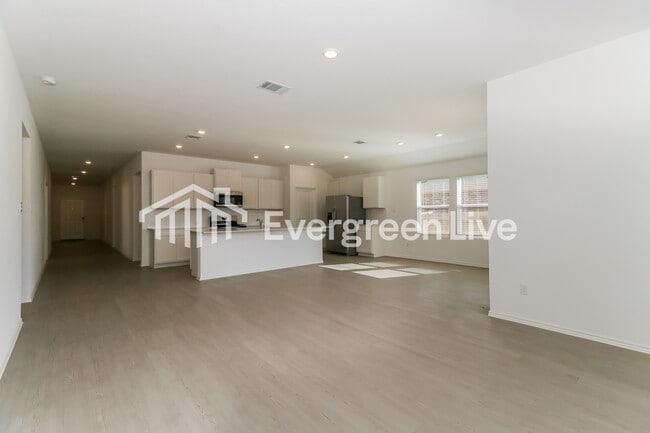 1105 Nesting Bird Dr in Georgetown, TX - Building Photo - Building Photo