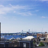 378 Thames St, Unit P in Newport, RI - Building Photo