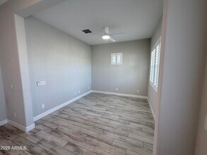 4405 W Palace Sta Rd in New River, AZ - Building Photo - Building Photo