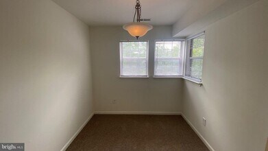 8601 Falls Run Rd-Unit -I in Ellicott City, MD - Building Photo - Building Photo