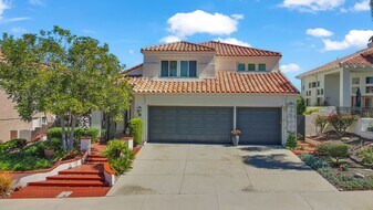 12 Bergamo in Laguna Niguel, CA - Building Photo
