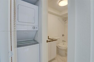 2140 NE 56th St in Fort Lauderdale, FL - Building Photo - Building Photo