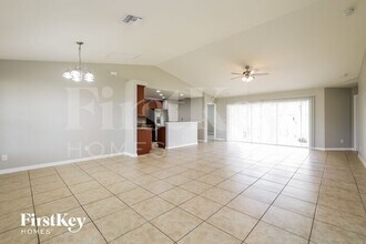 1246 NW 20th Terrace in Cape Coral, FL - Building Photo - Building Photo