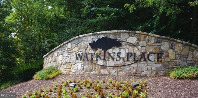 property at 901 Pine Forest Ln